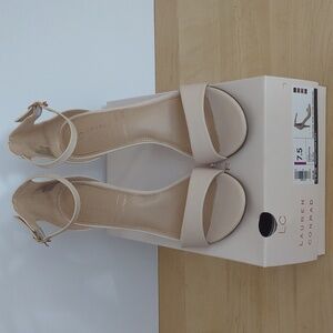 Lauren Conrad Memory Foam 4" Heel Blush 7.5 - see description